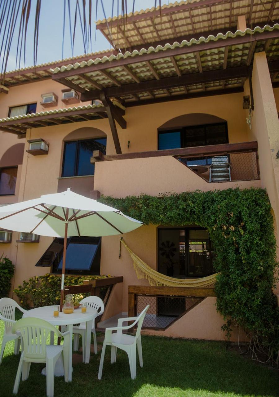 Flat Guarajuba Beira Da Praia Pe Na Areia Exterior foto